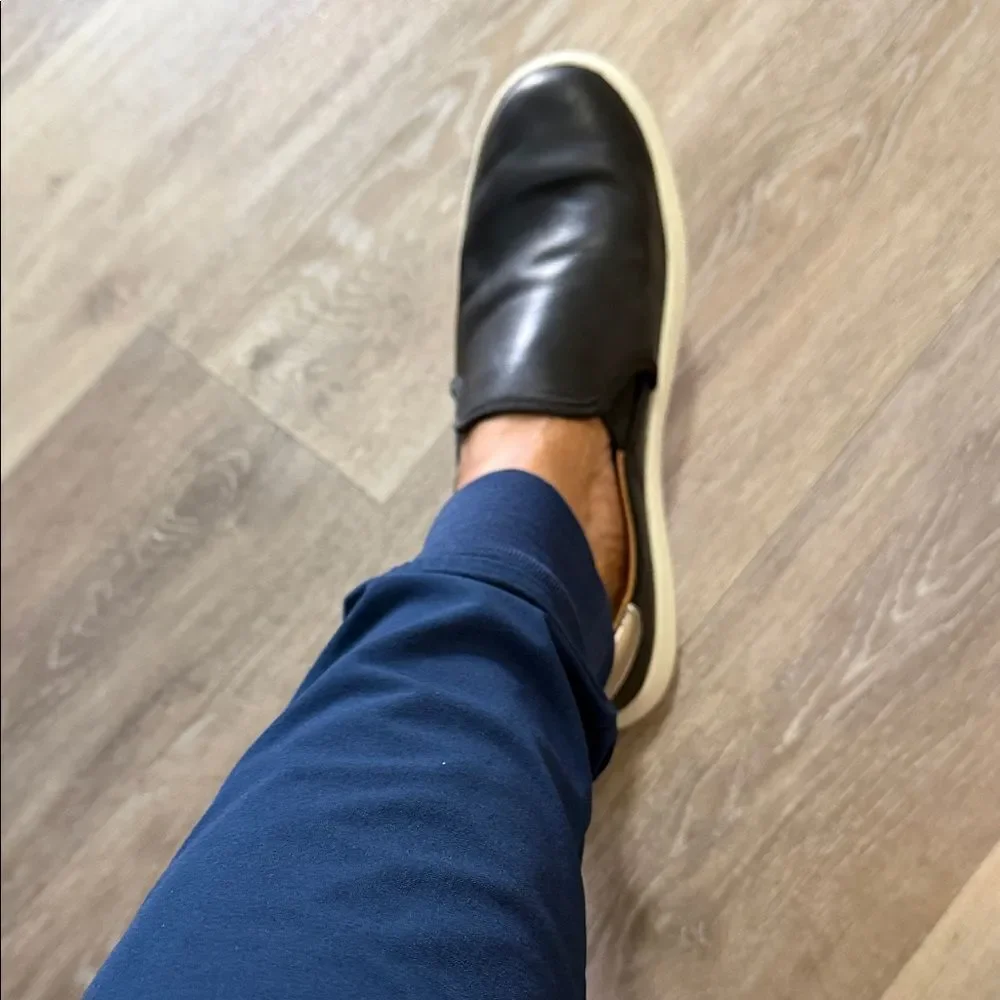 UGG Women’s Black Leather Slip-Ons Size 7.5